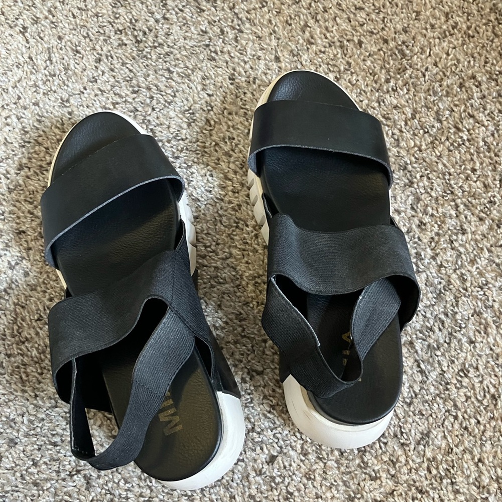 MIA Black and White Women's Sandals